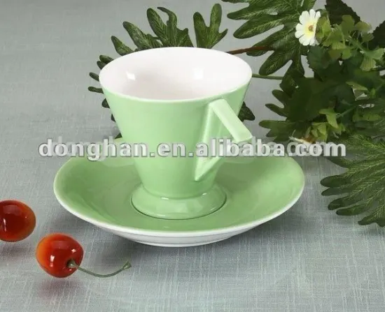 ceramic coffee cup set with triangle handle