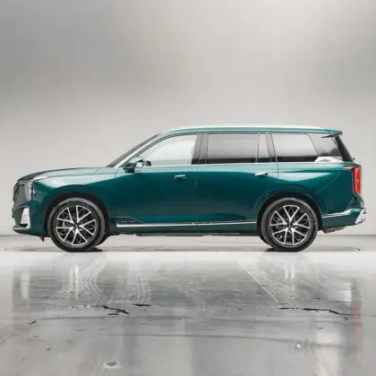 Family 7-seater SUV GAC GS8