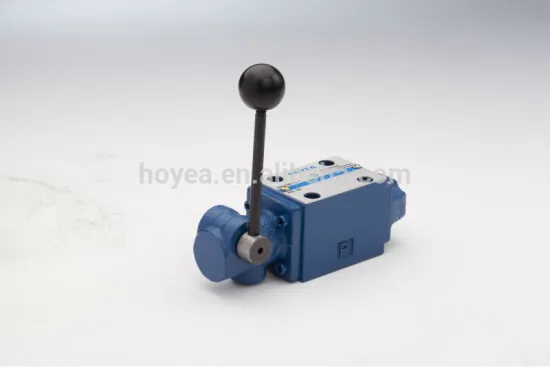 Manual operated directional control valve