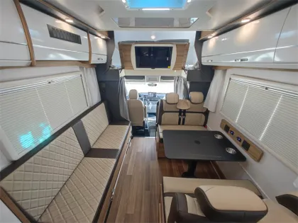 MAXUS V90 Motorhome Camper: 2 Bed 1 Bathroom RV for Sale