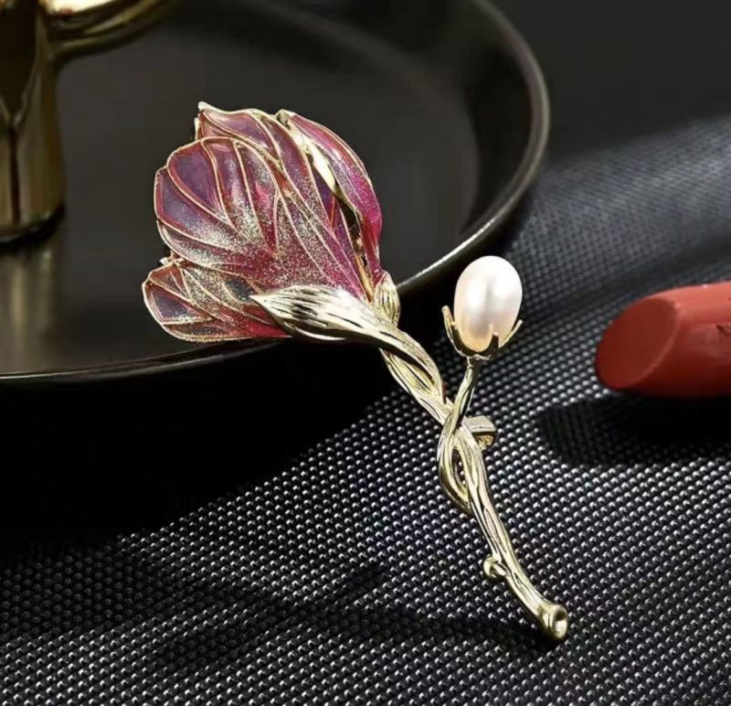 Pink top-gradeEnamel magnolia brooch