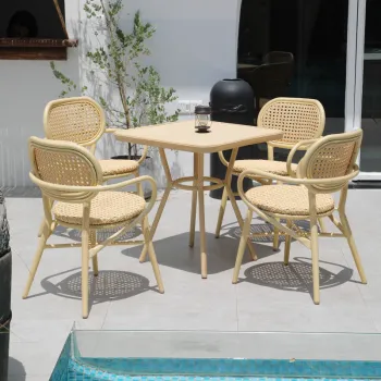Dreamhaus Factory Wholesale Outdoor Rattan Chairs and Table for Garden, Restaurant, Balcony, Courtyard