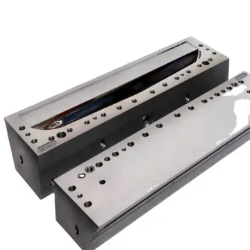 1300mm Wide Slot Die Coating Machine for Glue, Adhesive, and Hot Melt Materials with Pump