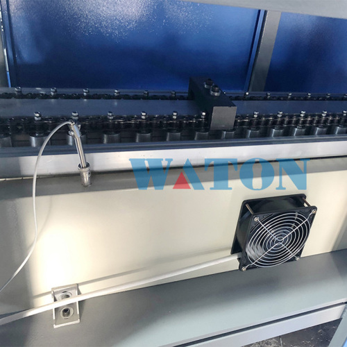 Semi-Automatic PET Bottle Blow Molding Machine