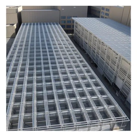 High Quality Galvanized Wire Mesh Panels: 2x2, 4x4 Square Mesh Sizes