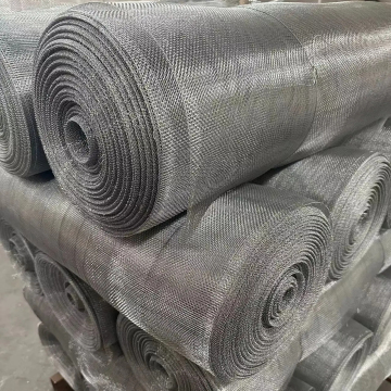 2024 Hot Selling Galvanized Window Screen 18x14 Mesh 0.009 Wire Diameter 30"x100" Roll in India