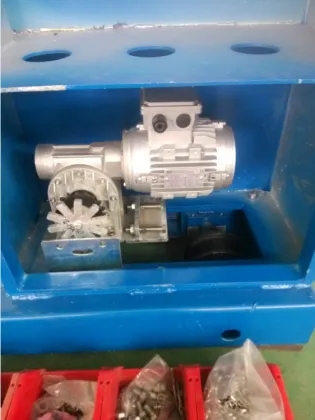 Commercial automatic bus and truck cleaning tools