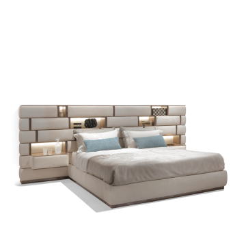 Lussuoso hotel king size letto con grande testiera