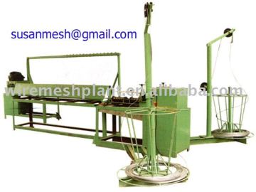 Full automatic diamond mesh machine