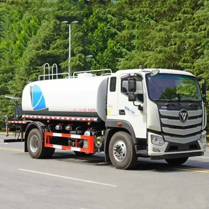 Foton Auman multifunctional sprinkler