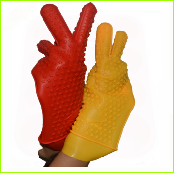 Newest Heat Resistant Silicone Kitchen BBQ Gloves
