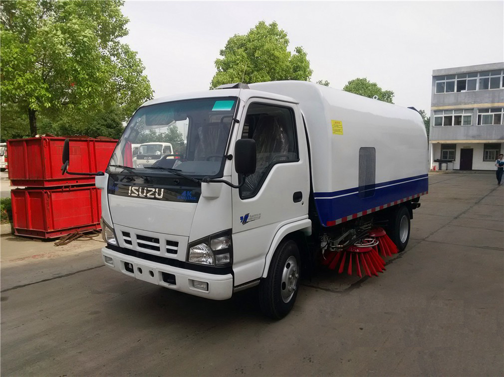 isuzu street sweeper truck 1