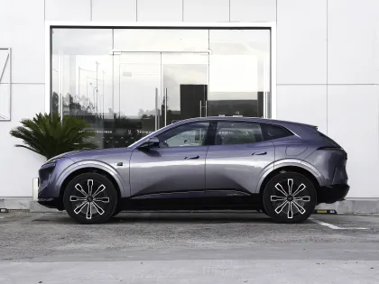 2024 AVATR 07 Luxury 5seats midsize SUV