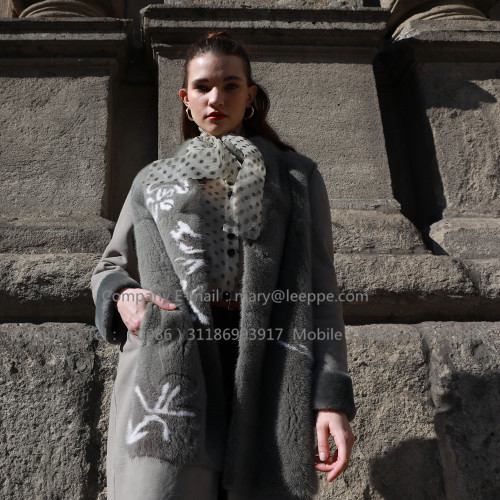 Kopenhagen Lady Mink Fur Overcoat In Winter