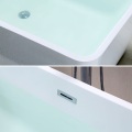 Baño de agua Bomba de agua acrílica Freestand Massage Bathtub