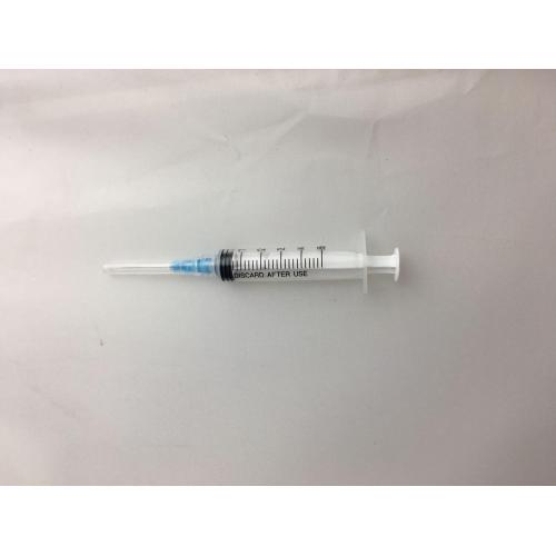 Siringa sterile monouso Luer Lock da 5 ml