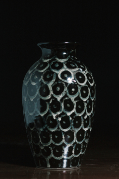 Ancient leopard pattern jar with wide mouth