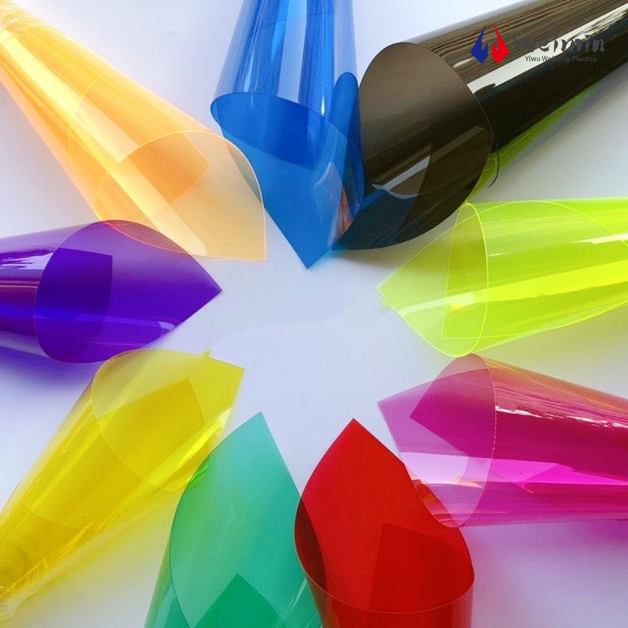 さまざまなニーズに対応する耐久性と適応性のあるプラスチックシート