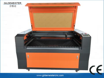 Máquina gravadora a laser CNC