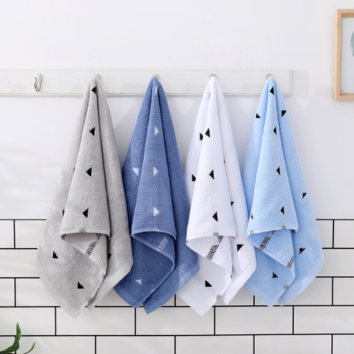 Asciugamano in cotone morbido per adulti a taglio semplice