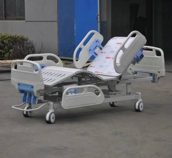 Luxury Manual Hospital Bed , Multifunction Intensive Care Bed With Cpr