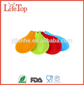 Durable Flexible Cooking Utensils Holder Silicone Spoon Rest