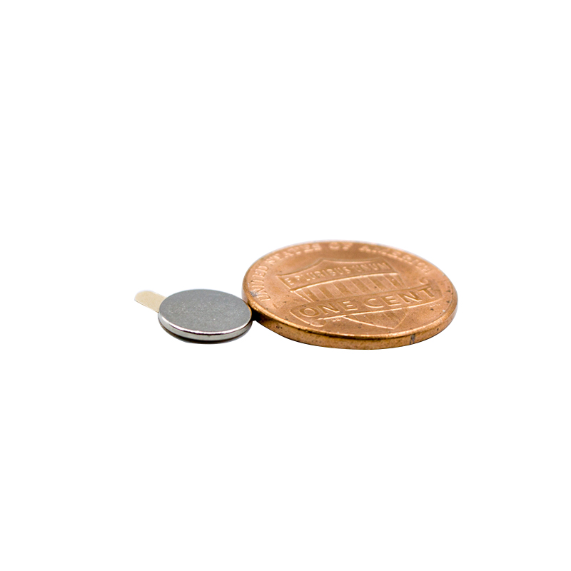 Round Magnet With Adhesive Tape 10