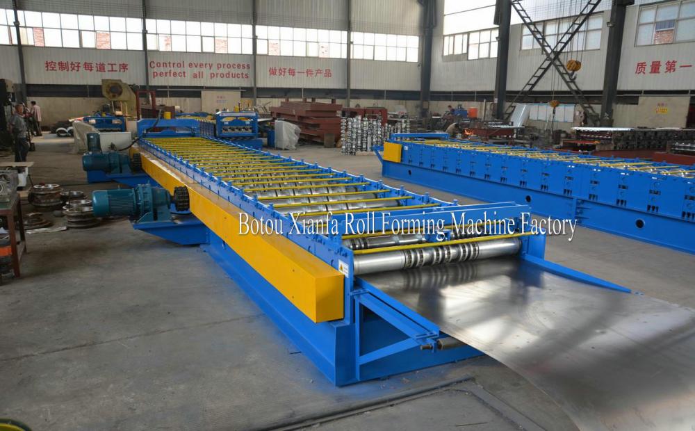 Color Steel Roof And Floor Tile Making Machine