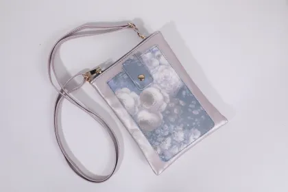 Custom cell phone sticker cell phone sticker cutter