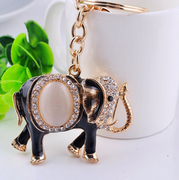 High quality fashion alloy custom keychain rhinestone originality lucky elephant keychain