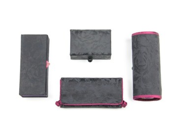 portable exquisite jewelry bag and box for rings, necklace, bracelet, earrings storage