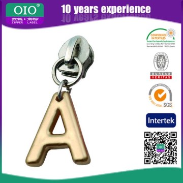 OIO Letter Logo Garment Plastic Zipper Puller