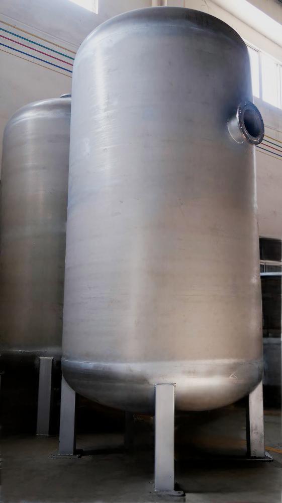 High load negative pressure vacuum tank