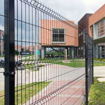 Green 3D Curved Welded Wire Mesh Fence