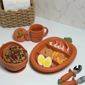 Vibrant Carrot-Inspired Kids Tableware Set