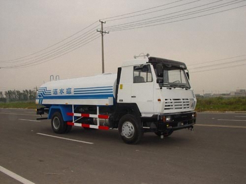 Sinotruk utilizó camiones de agua potable para la venta