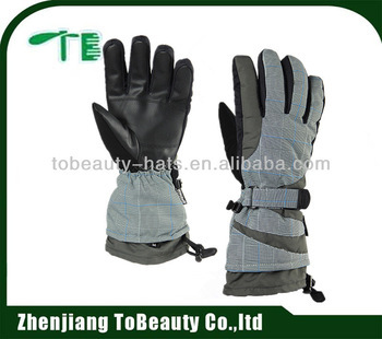 long cuff ski glove
