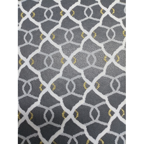 100% Polyester Stoff Polyester Mesh bestickter Spitze bestickter Stück Stoff