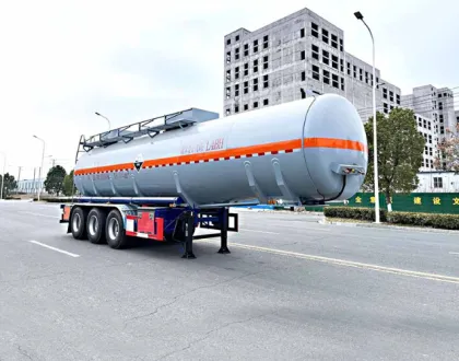 30 Cbm Acid Sodium Hydroxide Transport Truck