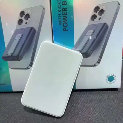 Benks MP08 Magnetic Power Bank with Wireless Charging for iPhone