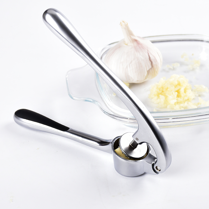 garlic press