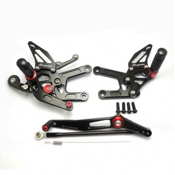 Adjustable Rear Sets and Motorcycle Footpegs for Customizing Your Ride Comfort