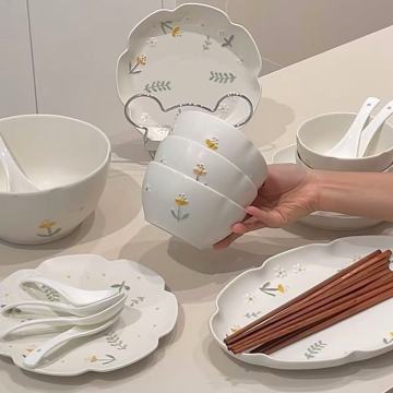 Dainty Daisies Ceramic Dinner Set with French Embossed Design