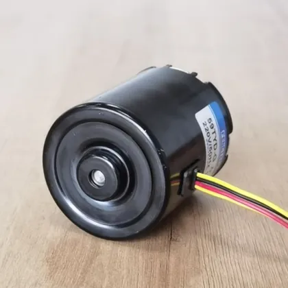 Synchronous AC Motor Speed Control Controller