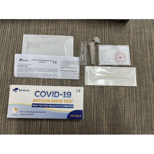 Covid-19-Antigen-Test zu Hause vor-Nasal