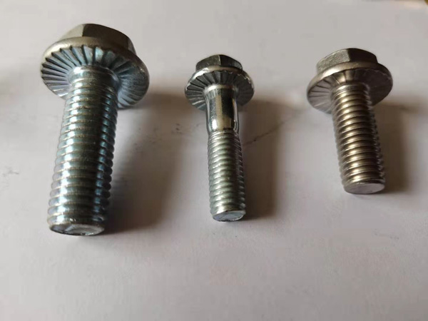 Stainless Hex Bolt With Serration