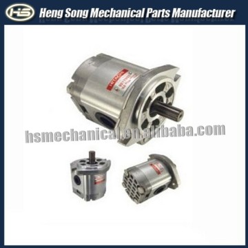 excavator UH083 engine hydraulic parts gear pump/pilot pump 4035495 in stock