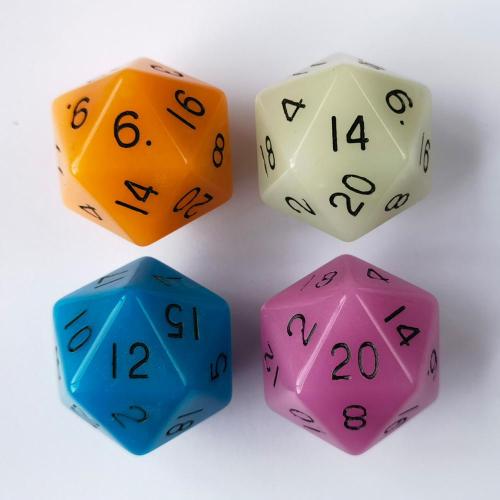 Jumbo Glowing in the Dark 20 Sides Polyhedral Dice