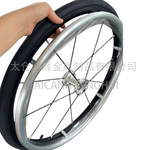 Roda traseira colorida para cadeira de rodas