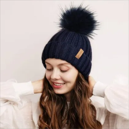 Lady's warm cap
